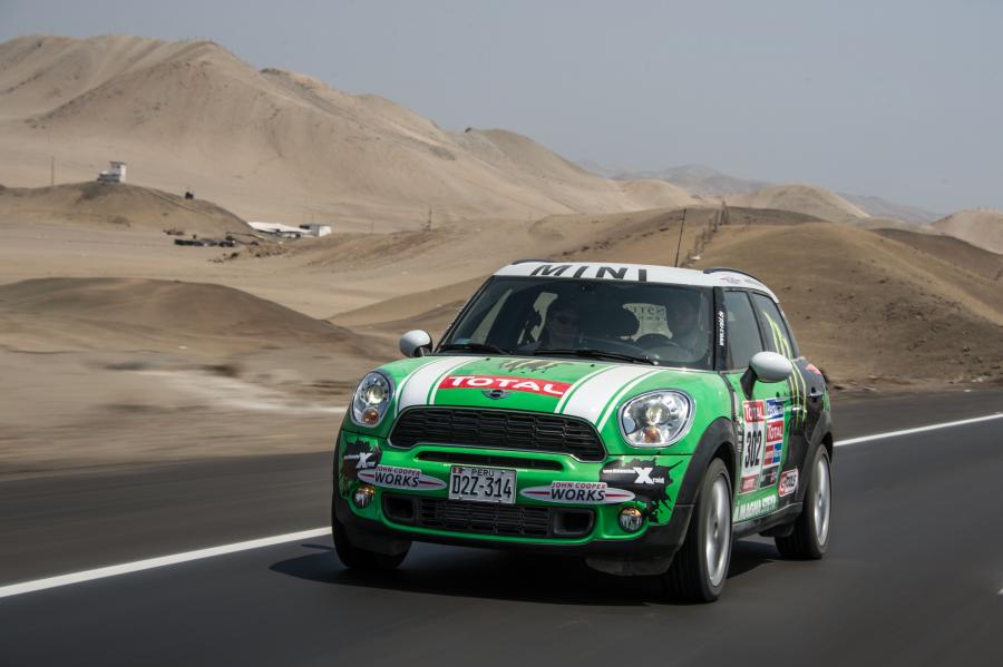 Mini Countryman Dakar rally 2013 года  (фото 27 из 37)
